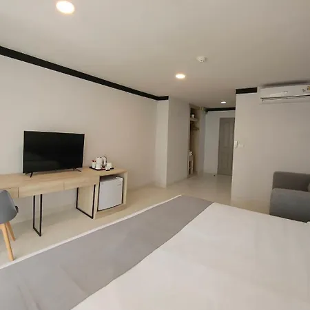 Sena House
