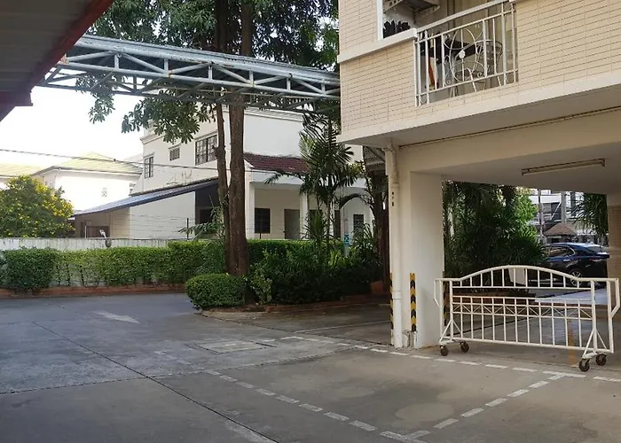 Sena House 3* Bangkok