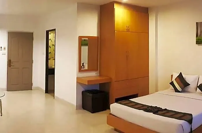 Sena House