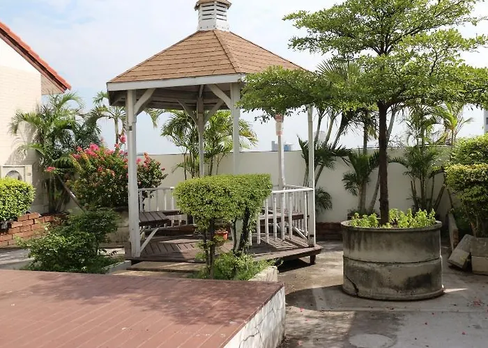 Hotel Sena House 3*